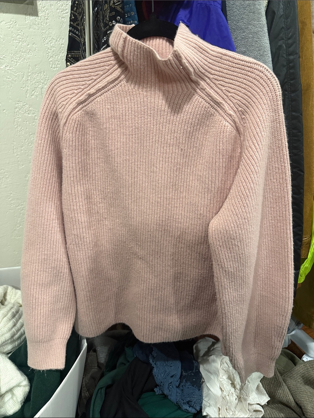 H&M Blush Pink Ribbed Mock Turtleneck Sweater